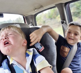 Wenn Kinder nerven, quengeln, stören